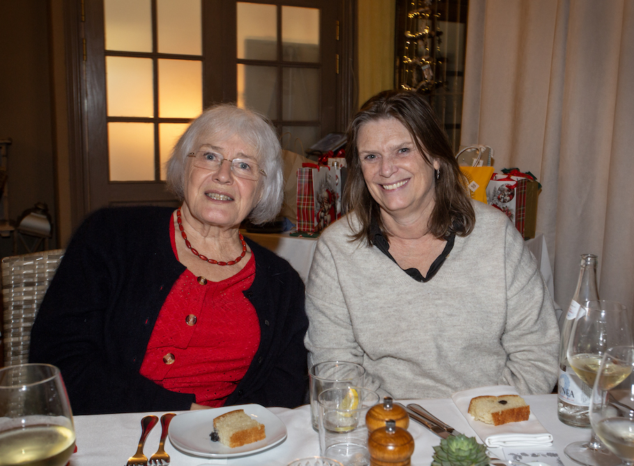 Christmas Dinner — photo 10