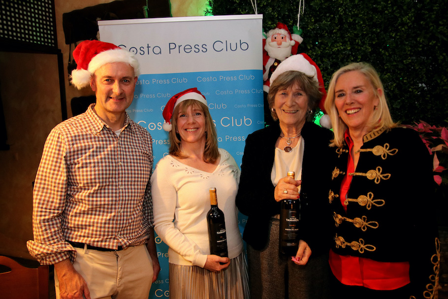 Members Gather for Festive Food and Fun — photo 2