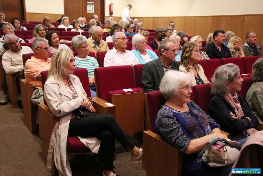 Costa Premiere of 'El Pueblo' Film — photo 2
